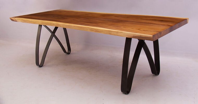 Dublin Dining Table YD211027